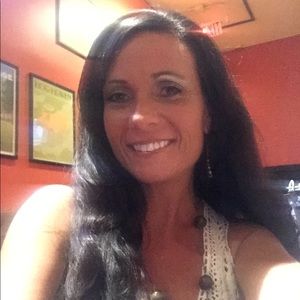 Meet your Posher, Kellie